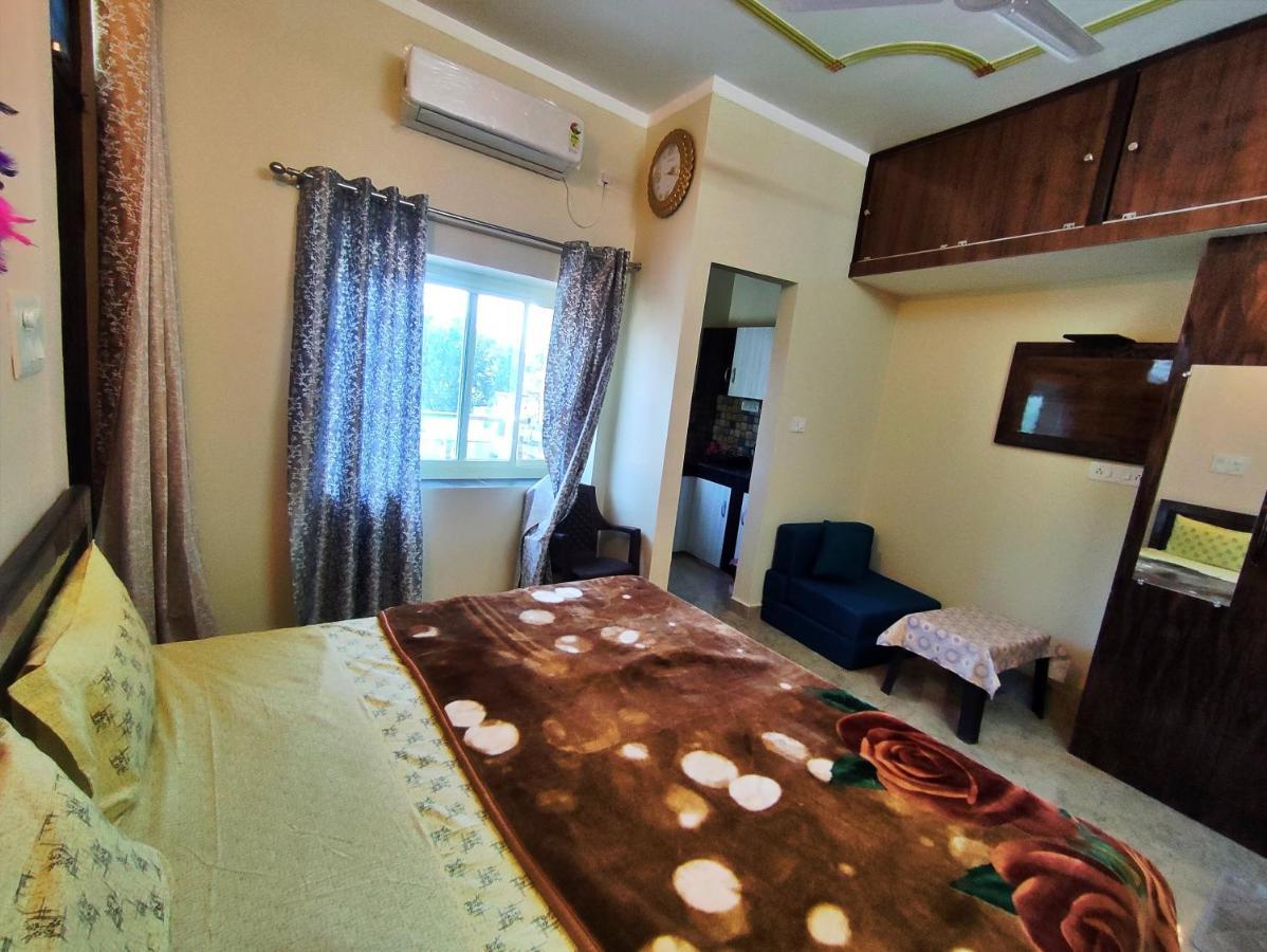 Anandam Home Stay Рішикеш Екстер'єр фото