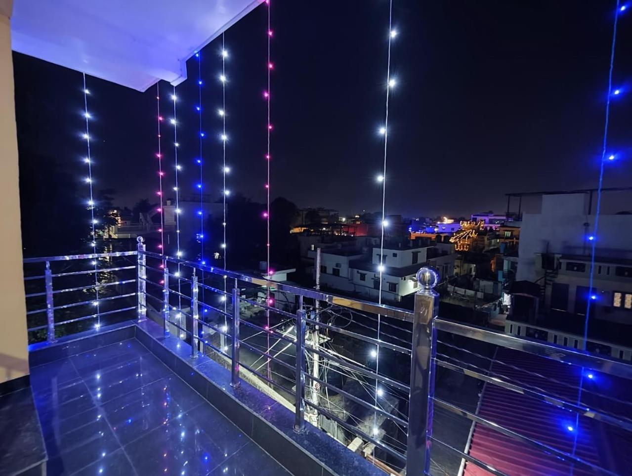 Anandam Home Stay Рішикеш Екстер'єр фото